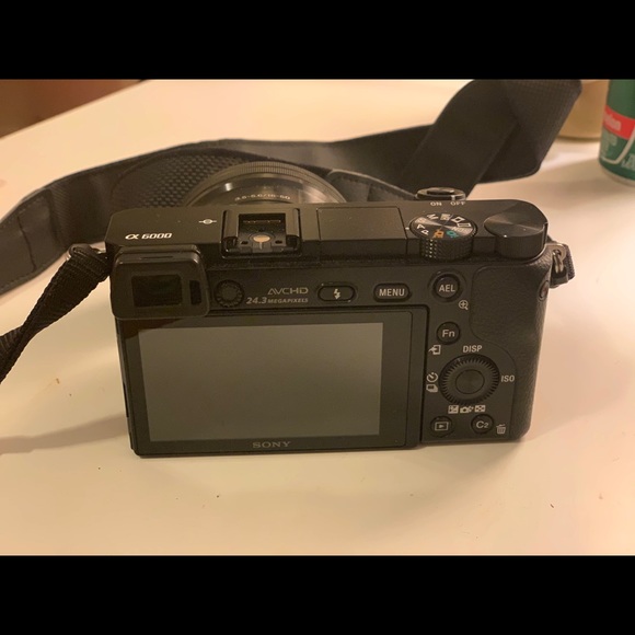 Sony alpha 6000 - Picture 1 of 3